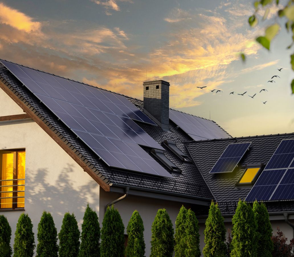 Eine Photovoltaikanlage auf einem Einfamilienhaus